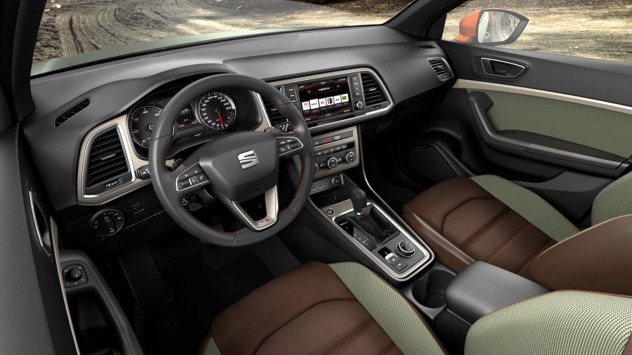 Интерьер Seat Ateca X-Perience 2016 года  (фото 8 из 8)